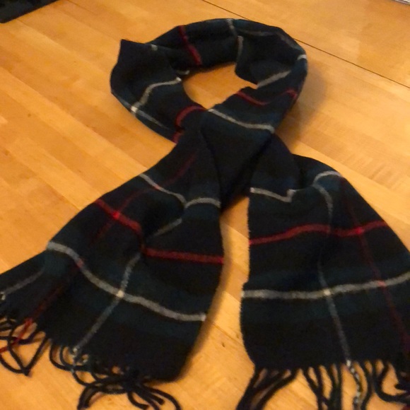 The Scotch House Other - NWOT The Scotch House wool scarf